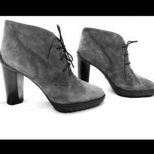 SOLD Tod Gray Suede Ankle Boots / Booties Size 7